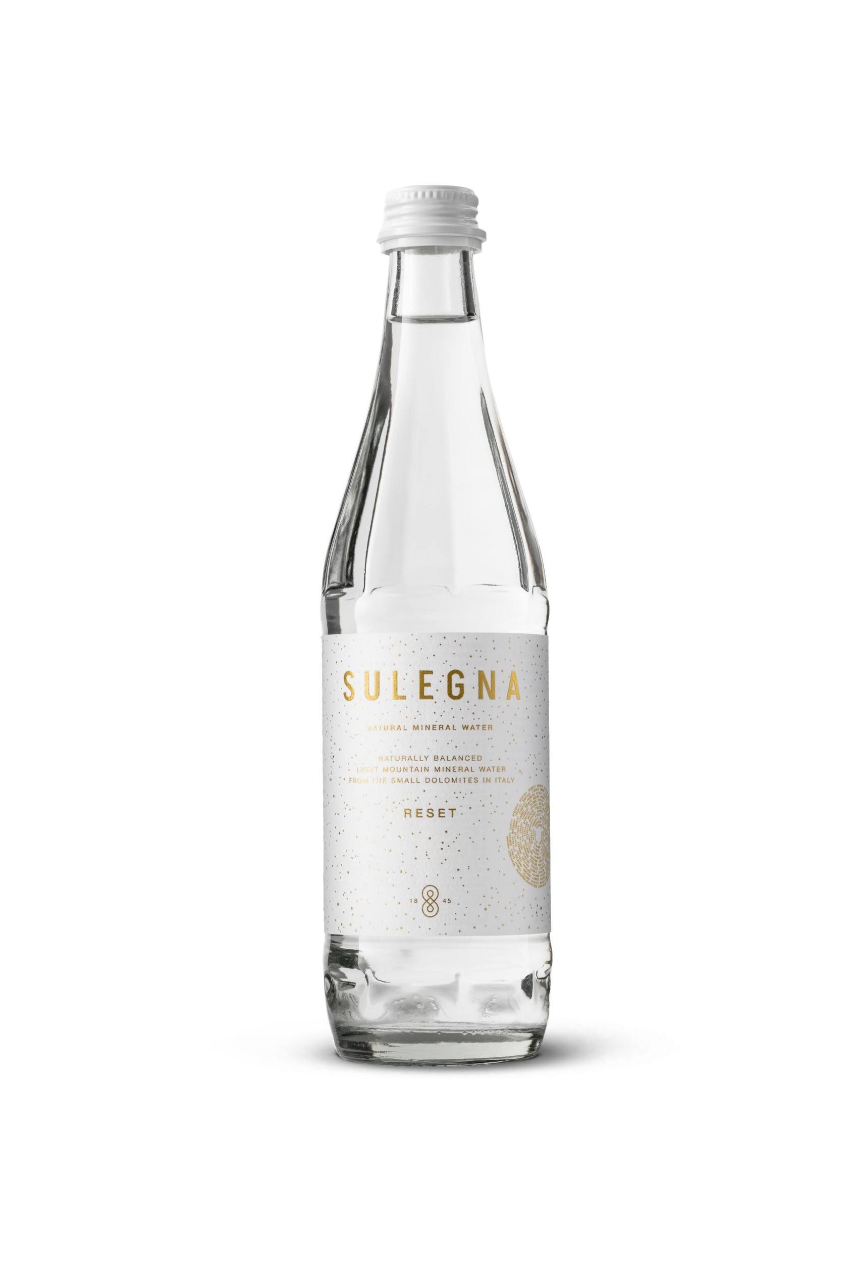 SULEGNA Reset 44 cl bottle on white with the circular numbers emblem on the label